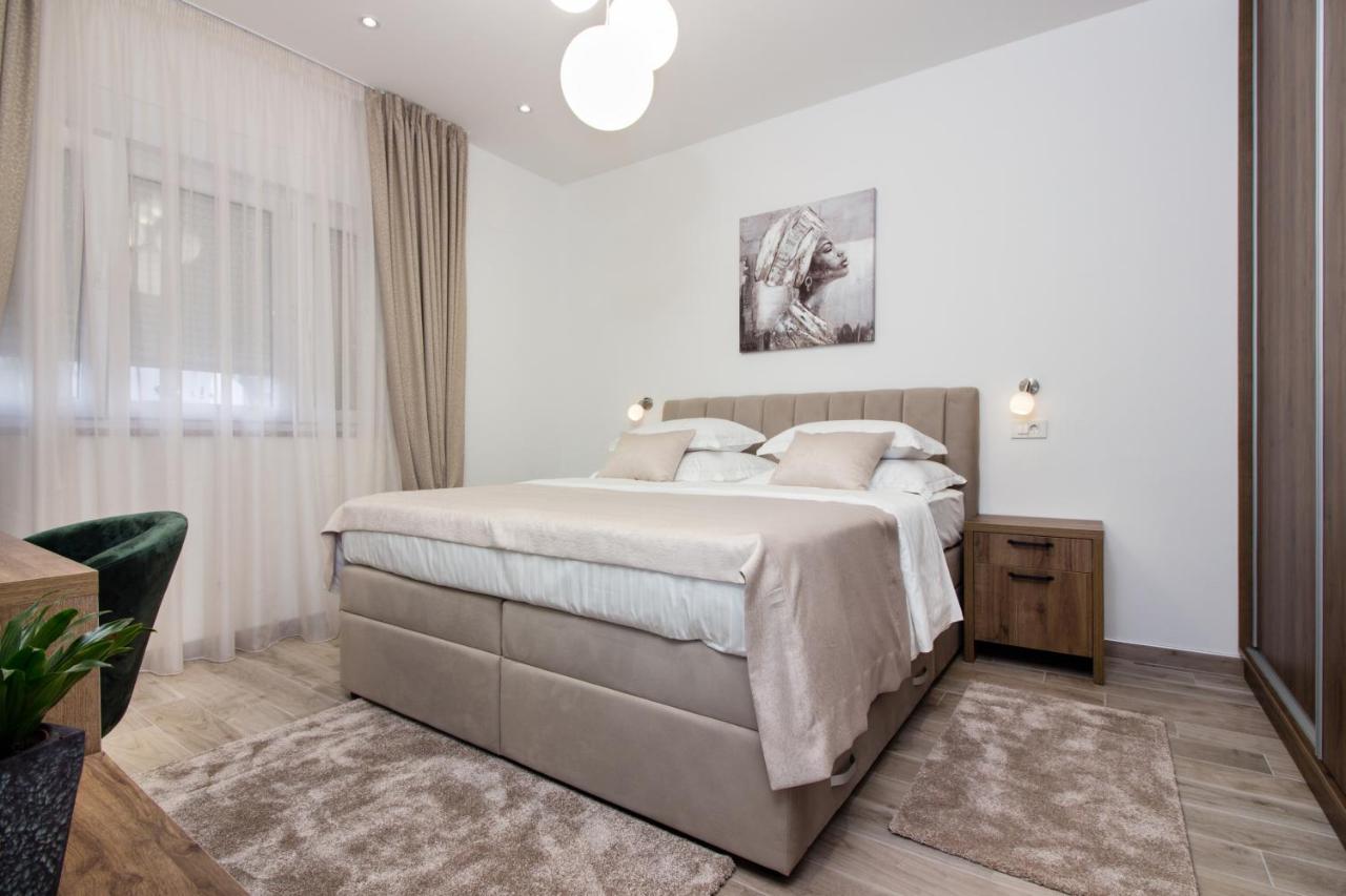 Utopia Apartments Split Buitenkant foto